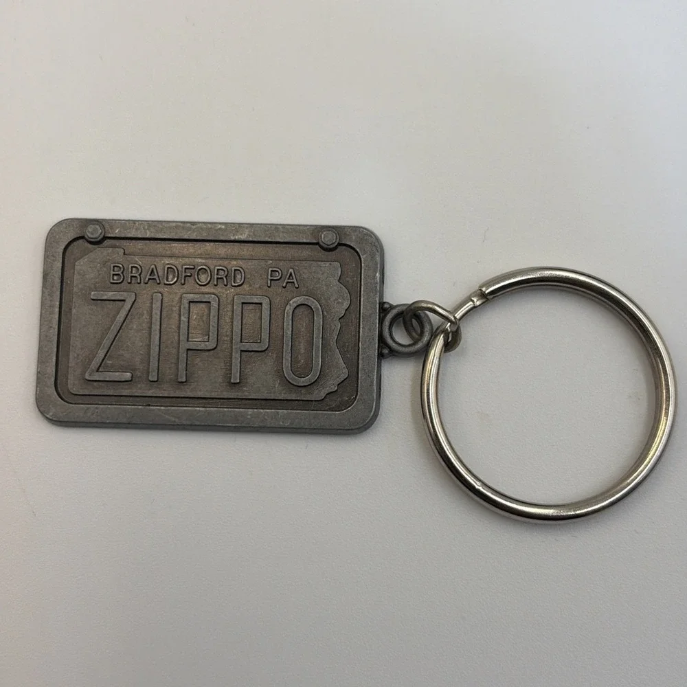 1998 Zippo Lighter & Keychain Set Zippo Car Limited Edition Tin Box Bradford PA